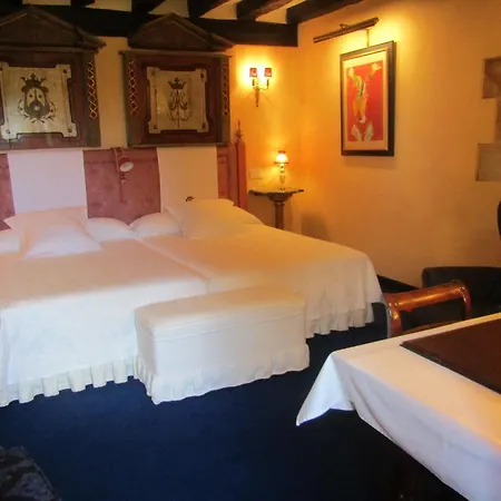Hotell Palacio De La Pena Cantabria Ajo