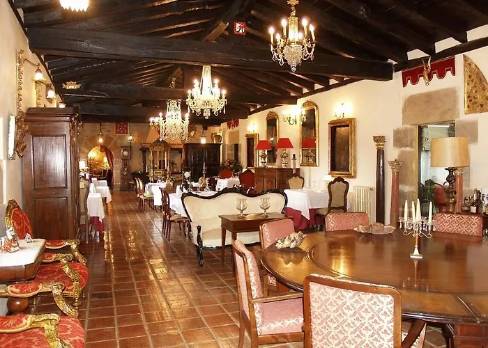 Palacio De La Pena Cantabria Ajo