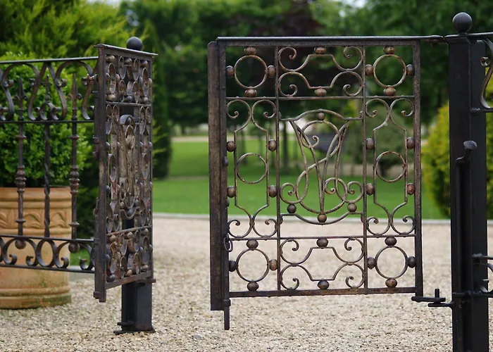 Palacio De La Pena Cantabria Ajo