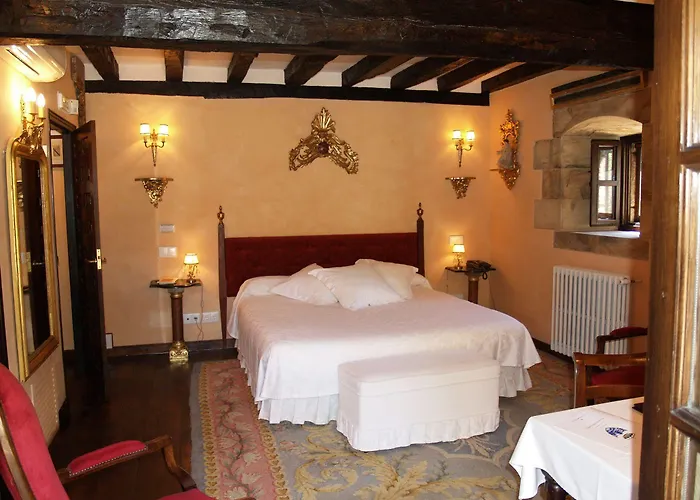 Hotel Palacio De La Pena Cantabria Ajo